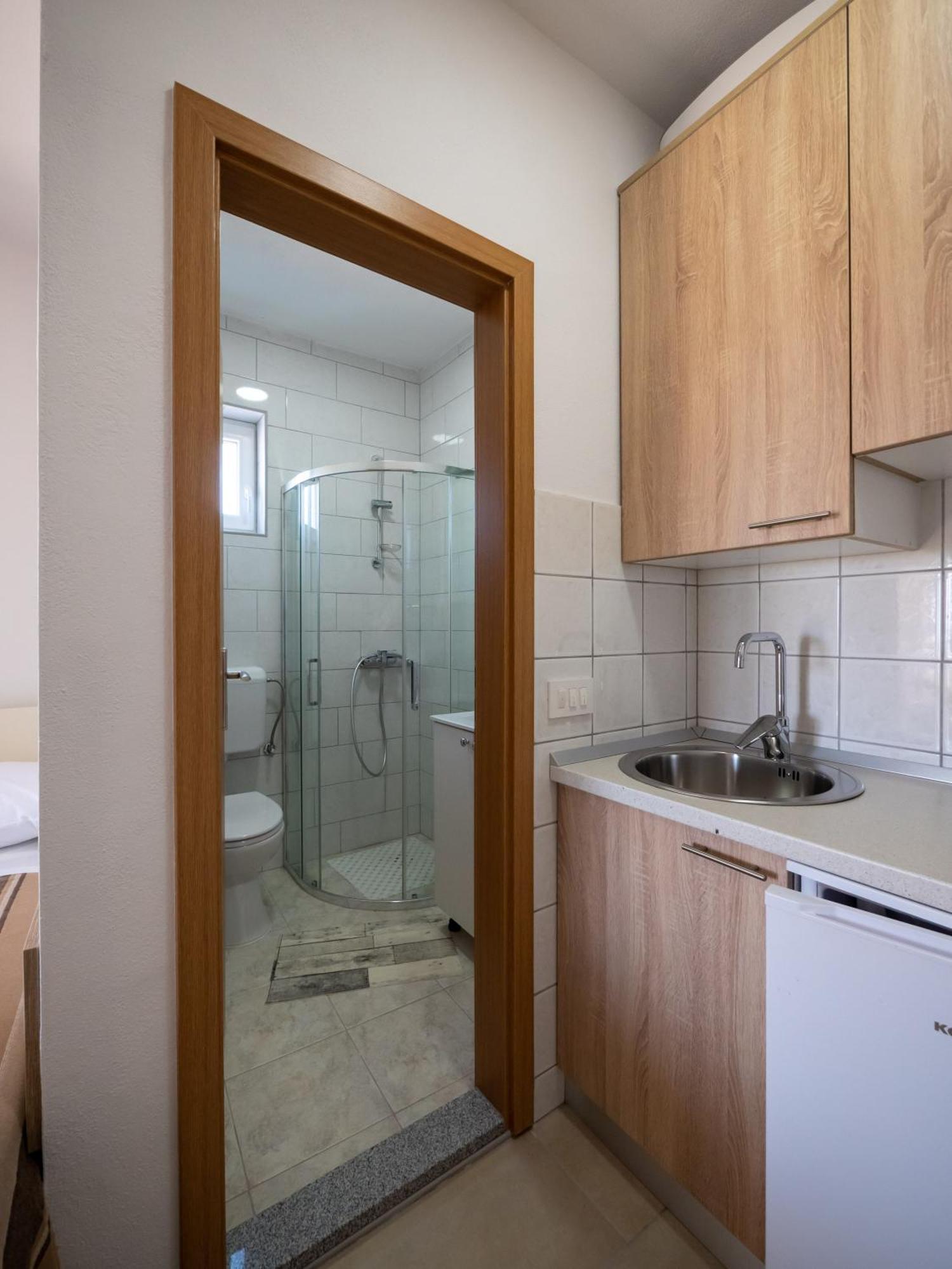 Apartments Tri Mora ราชานาส ห้อง รูปภาพ
